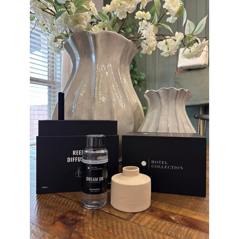 Hotel Collection 100mL Ceramic Reed Diffuser – Dream On | Bone $49.95 Retail